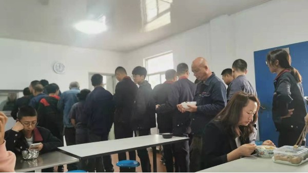 德刚食堂改造完成