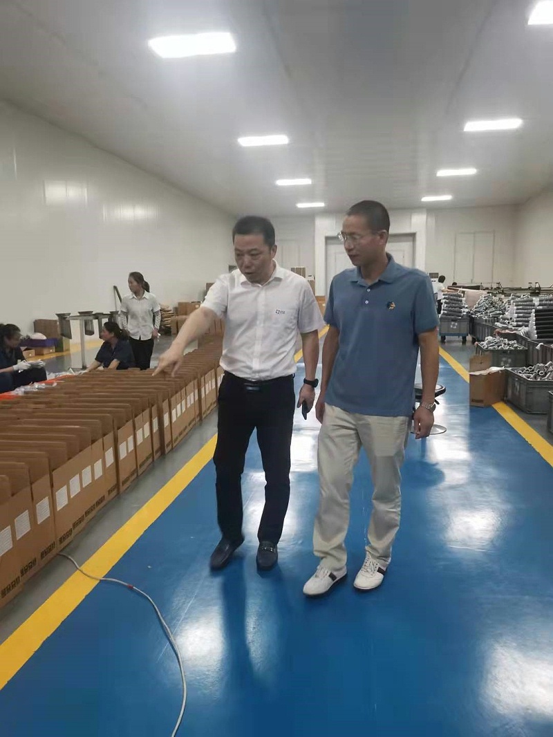 德刚陈总参观玖安卡